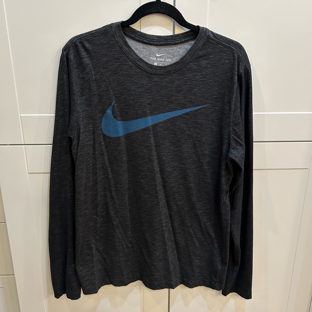 Nike Long sleeve dri fit shirt, size medium